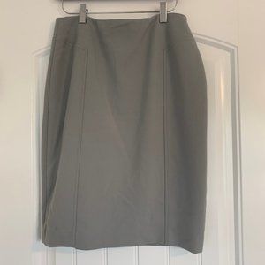 Halogen Pencil Skirt in Grey